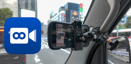 iPhoneをドライブレコーダーにして撮影している様子